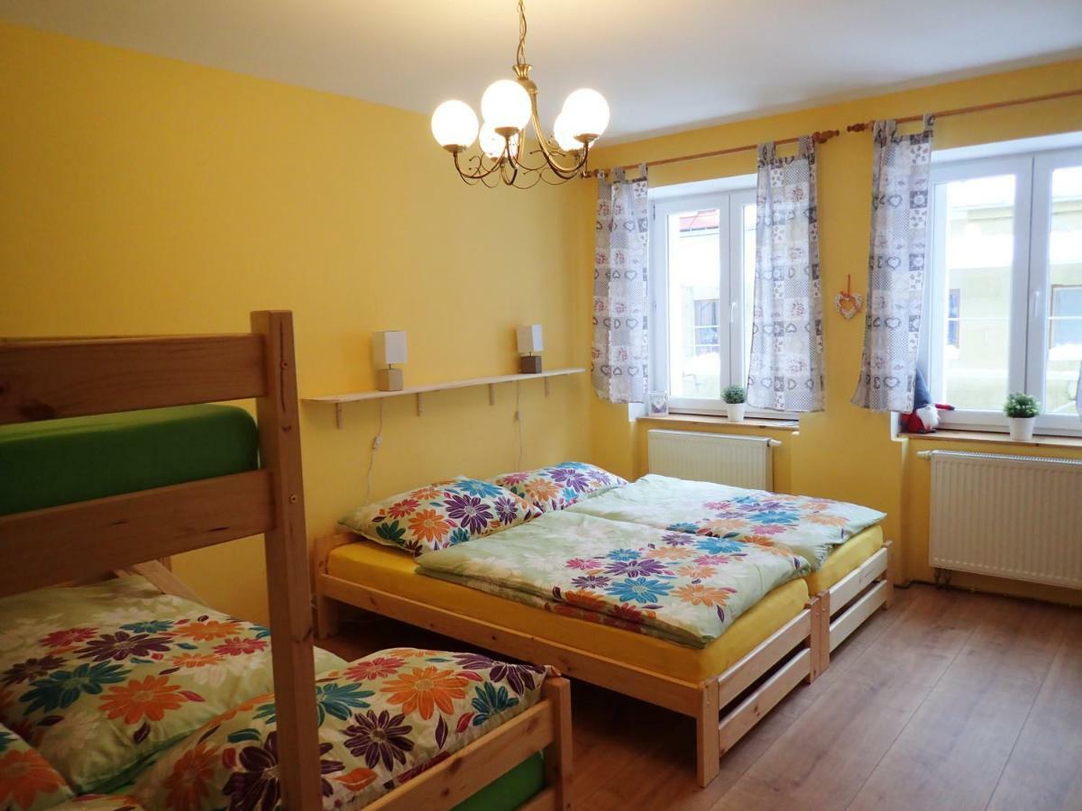 Apartman Pod Bozim Darem Jáchymov Buitenkant foto